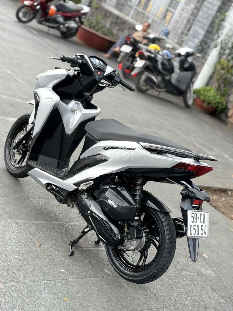 Vario 150 2019, серебристый Poscher, BSTP, собств., рассрочка