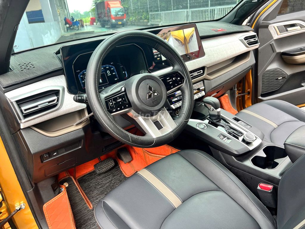 Mitsubishi Xforce 2024 Ultimate Cam 360 độ. Mua bán Ô tô tại Quận Tân Phú Tp Hồ Chí Minh được đăng bởi XE MỚI VÀ QUA SỬ DỤNG CHÍNH HÃNG hình 5