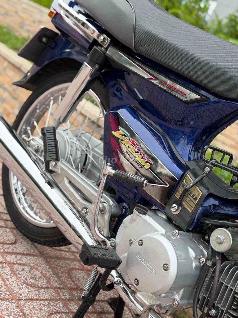 Super Dream 2005 BSTP chính chủ XE NHÀ dọn chơi. Mua bán Xe máy tại Quận 7 Tp Hồ Chí Minh được đăng bởi Dinh Thai hình 4