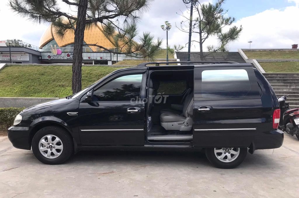 Kia Carnival 2009 GS 2.5 AT đen đẹp 7 chỗ rộng rãi. Mua bán Ô tô tại Quận 12 Tp Hồ Chí Minh được đăng bởi Quang hình 2