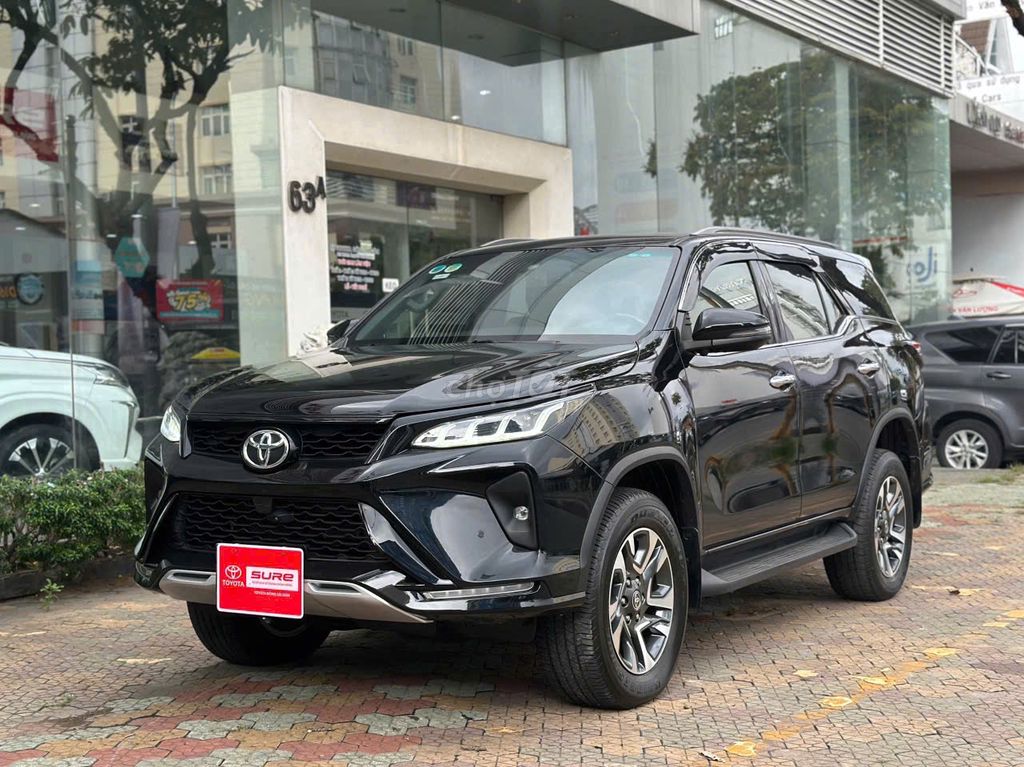 Toyota Fortuner 2021 Legender 2.4 4X2AT - 85265 km. Mua bán Ô tô tại Huyện Hóc Môn Tp Hồ Chí Minh được đăng bởi Vũ Phong Toyota Sure Xe Cũ Chính Hãng hình 3