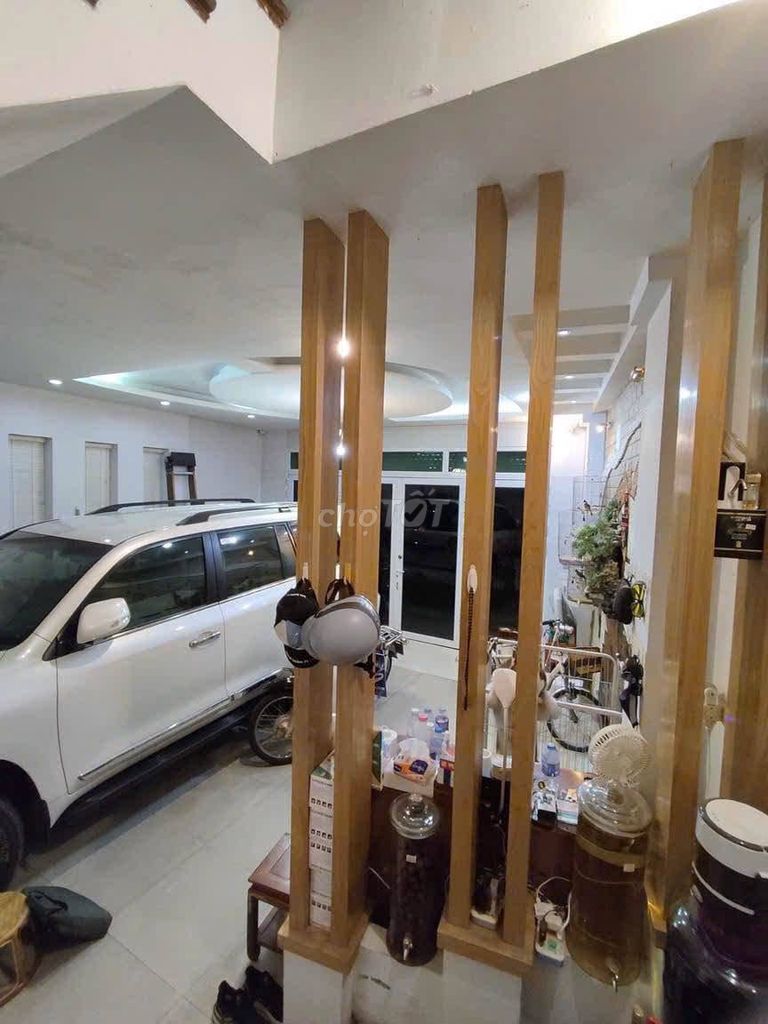 Bán nhà Thụy Khuê, Tây Hồ, 92m2, 5 tầng, hơn 24 tỷ