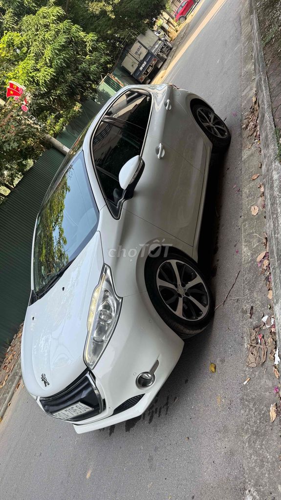 Peugeot 208 2015 1.6L AT - 85632 km. Mua bán Ô tô tại Huyện Đông Anh Hà Nội được đăng bởi thành hải mua bán điện thoại cũ hình 4