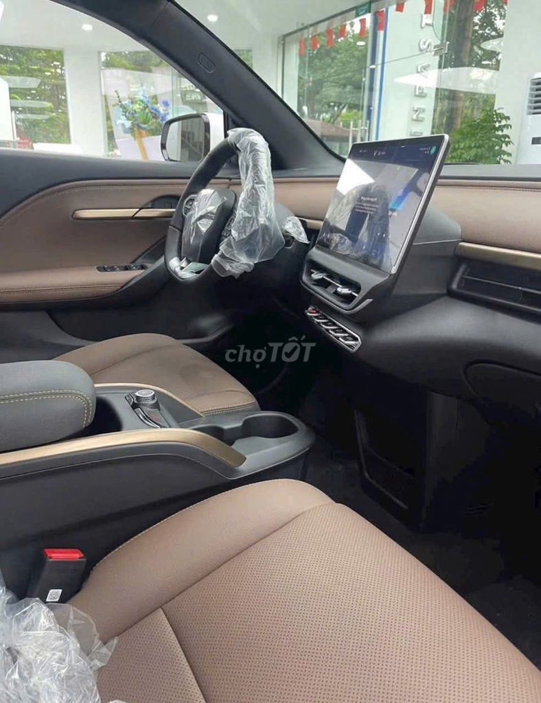 VinFast VF6 50tr получает 100% новый автомобиль