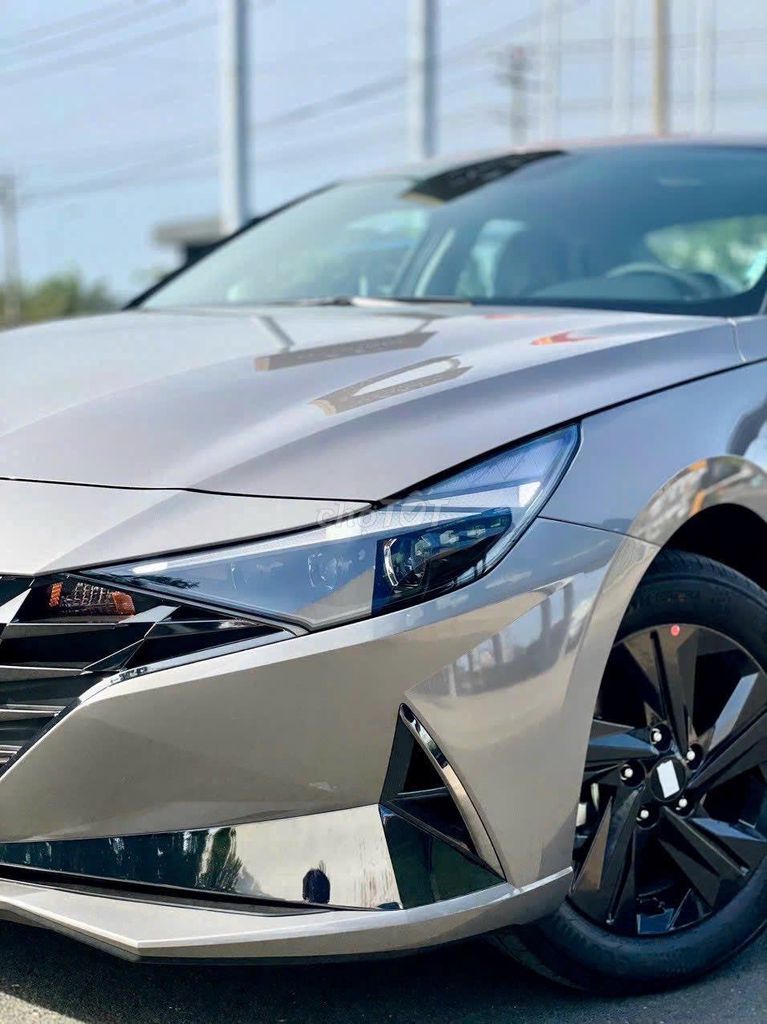 Hyundai Elantra 2025 2.0 AT Cao cấp. Mua bán Ô tô tại Quận 6 Tp Hồ Chí Minh được đăng bởi Chuyên ô tô Hyundai SG hình 4
