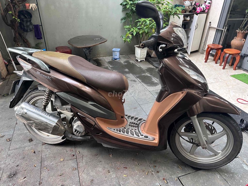 xe Shark. Mua bán Xe máy tại Quận Cẩm Lệ Đà Nẵng được đăng bởi Van Thanh Le hình 4