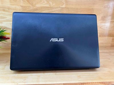 Asus P550 i5 4210/8/128+500G/VGA 820 2G/15.6