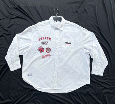 Sơmi dạng khoác VISION STREET WEAR trắng,110-120kg. Mua bán Quần áo tại Quận Gò Vấp Tp Hồ Chí Minh được đăng bởi HKH Secondhand