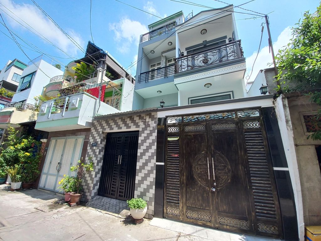 💥 Nhà HXH 10m Đồng Đen – DT công nhận 64m2, 3 tầng, giá: 9.8 tỷ TL
