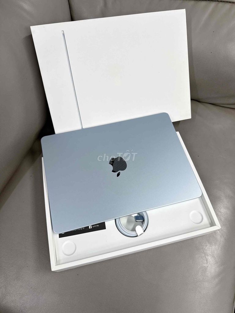 Macbook Air M4 13 inch 16GB/256G BH 3/2027 openbox. Mua bán Laptop tại Quận 10 Tp Hồ Chí Minh được đăng bởi Táo Tốt Apple  hình 1