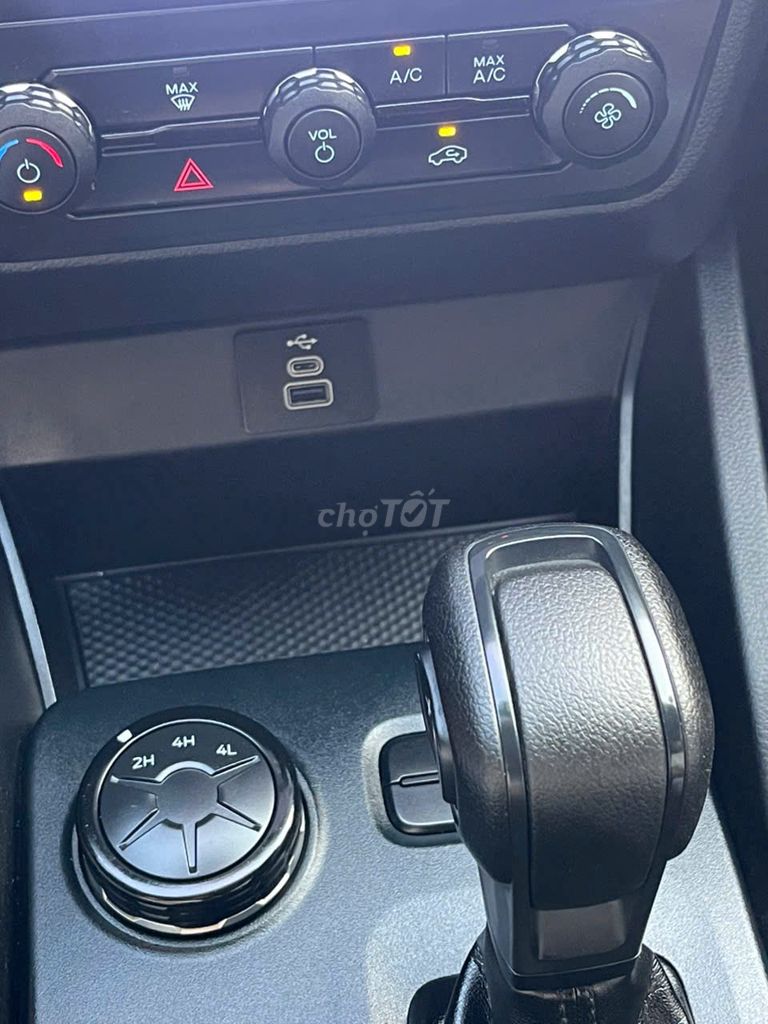 Ford Ranger 2023 XLS 2.0L 4x4 AT - 48000 km. Mua bán Ô tô tại Huyện Quốc Oai Hà Nội được đăng bởi Quốc Oai Car hình 9