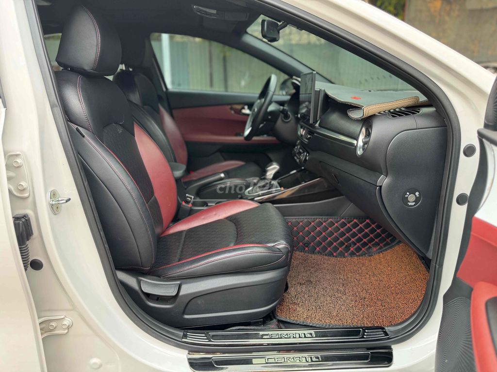 Kia Cerato 2021 2.0 AT PREMIUM - 28000 km. Mua bán Ô tô tại Quận Bình Tân Tp Hồ Chí Minh được đăng bởi Lê Hoàng Hải hình 13