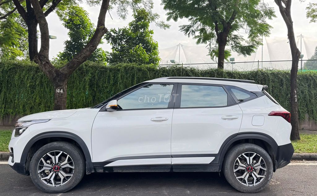 KIA Seltos Deluxe 1.4 AT 2023 - BSTP. Mua bán Ô tô tại Quận Tân Bình Tp Hồ Chí Minh được đăng bởi Phát Xe Cũ Sài Gòn hình 4