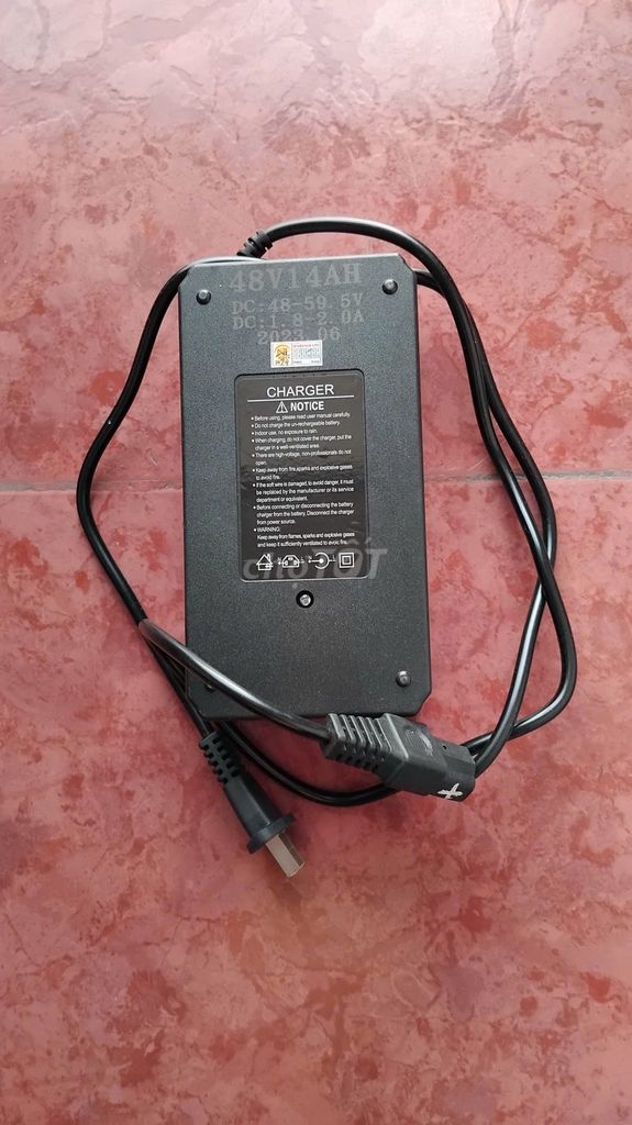 Cục sạc xe điện. Mua bán Phụ tùng xe tại Quận Gò Vấp Tp Hồ Chí Minh được đăng bởi Chú Thuận hình 1