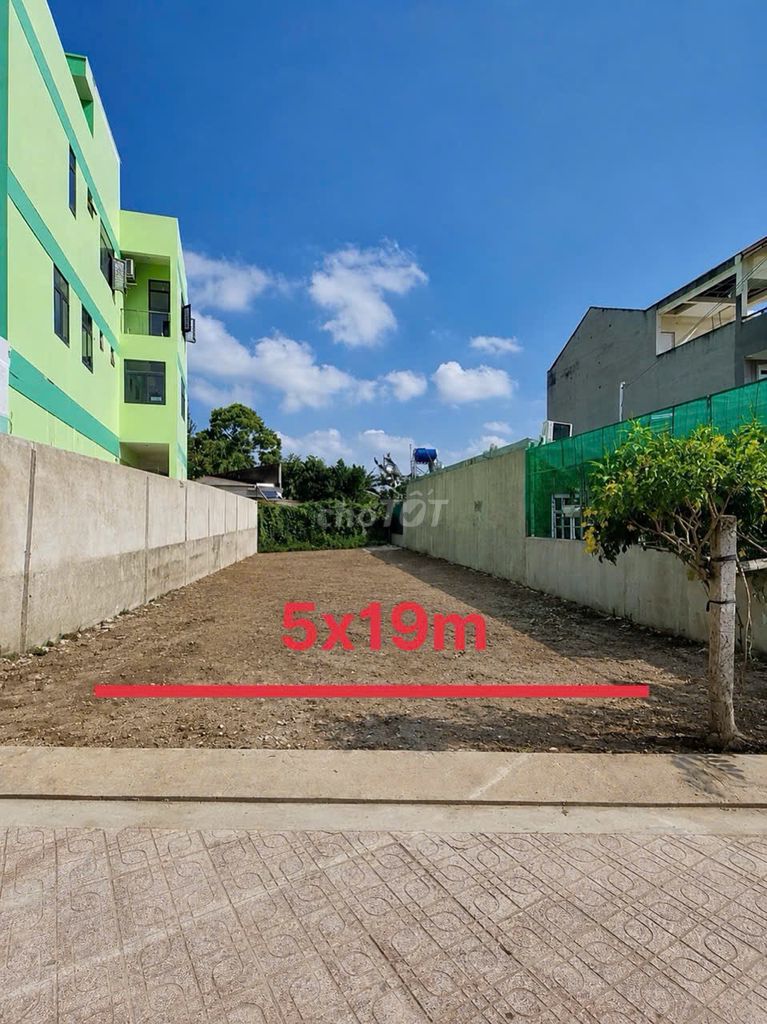 Chỉ 900 triệu có ngay 96m2 full thổ MT đường Huỳnh Văn Cọ-SHR