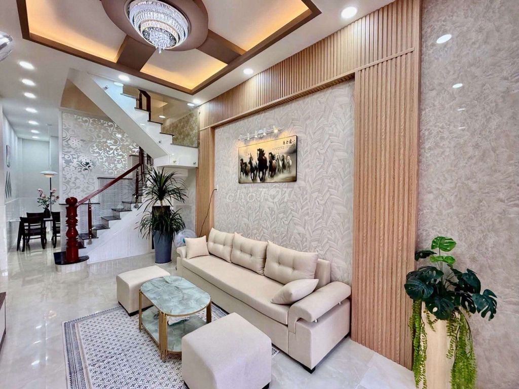 HIẾM - HXH THÔNG BÀN CỜ - QUANG TRUNG GV - FULL NỘI THẤT - 4,6 TỶ