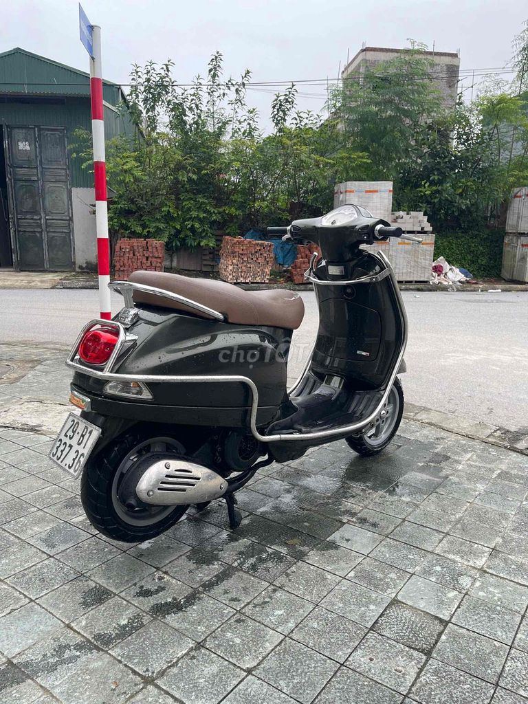 VESPA Nguyên Bản 2013 Chất _Bảo Hành Dài Hạn. Mua bán Xe máy tại Huyện Gia Lâm Hà Nội được đăng bởi Xe Máy Phúc Hưng hình 4
