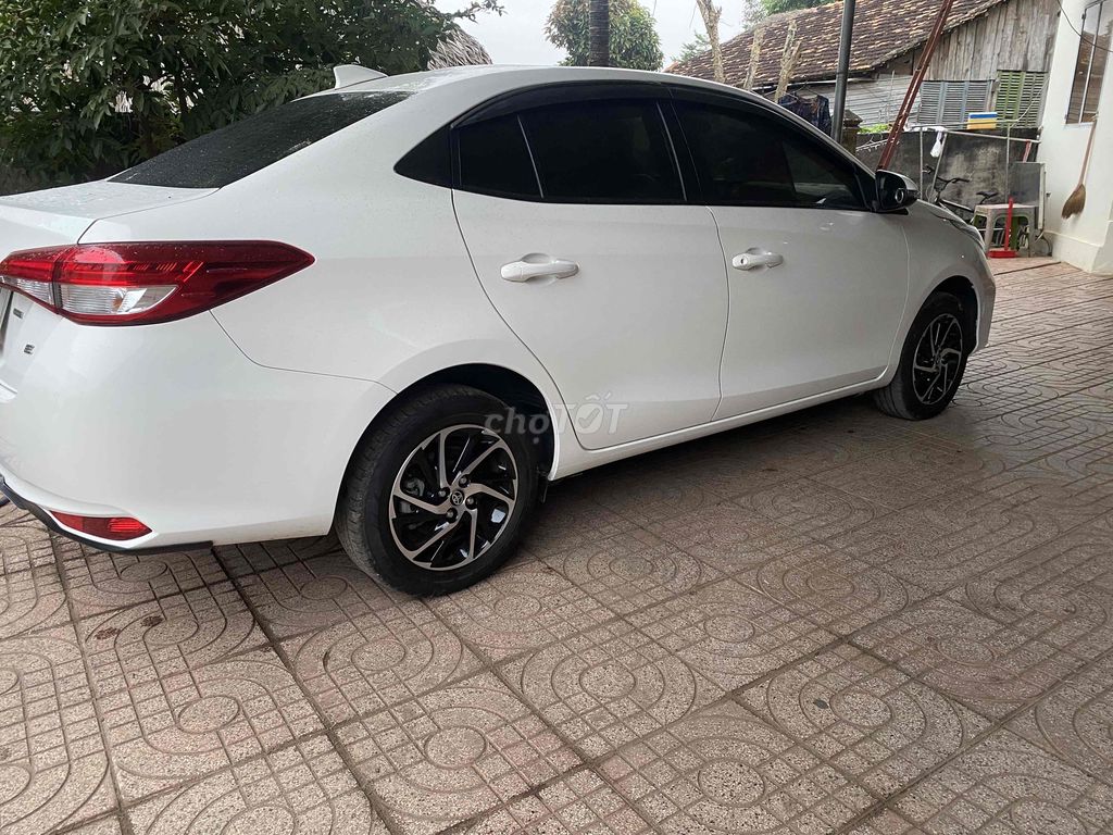 Toyota Vios 2021 1.5E MT - 470000 km