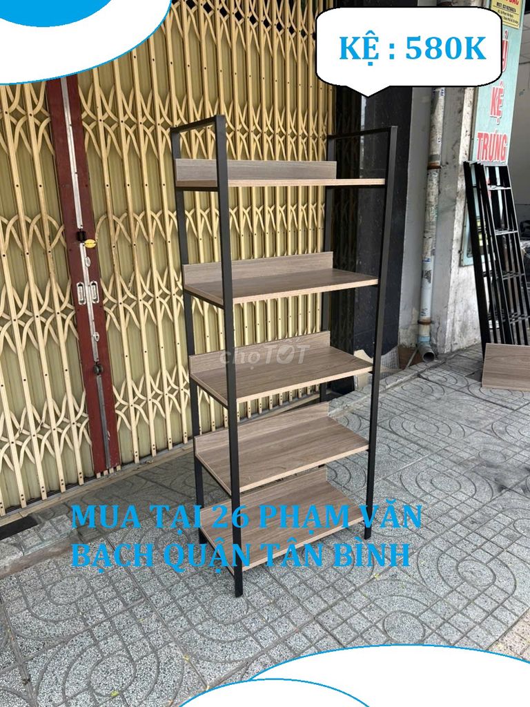 XẢ KỆ ĐỰNG SÁCH DECOR / KỆ TRƯNG BÀY 5 TẦNG. Mua bán Tủ, kệ gia đình tại Quận Tân Bình Tp Hồ Chí Minh được đăng bởi NỘI THẤT SẢN XUẤT TẠI XƯỞNG hình 1