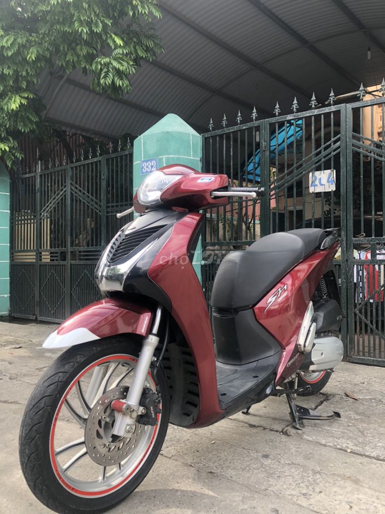 Honda SH 125-2017 Việt mới 95% một chủ sử dụng từ