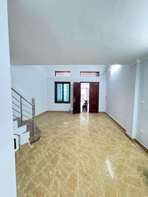 Hiếm Hoàng Hoa Thám 77m* Mt 4,6 - giá 4,5 tỷ.. Mua bán nhà ở tại Quận Tây Hồ Hà Nội được đăng bởi Lê vinh quang