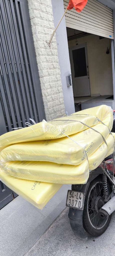Nệm Cao Su Non America BH 5 N freeship 2 tiếng. Mua bán Giường, chăn ga gối nệm tại Quận Bình Thạnh Tp Hồ Chí Minh được đăng bởi Đại Lý Nệm Giá Kho hình 1