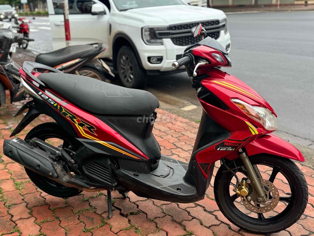 yamaha luvias. Mua bán Xe máy tại Thành phố Buôn Ma Thuột Đắk Lắk được đăng bởi Nguyễn van Nam hình 2