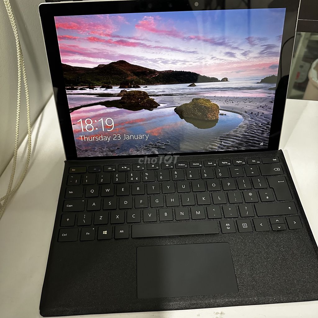 Surface Pro 5 Core i5 RAM 8GB Ổ cứng SSD 256GB