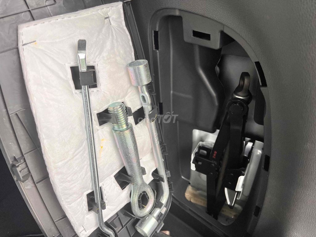 Mitsubishi Xpander Cross lướt.. Mua bán Ô tô tại Quận 7 Tp Hồ Chí Minh được đăng bởi Mitsubishi Thông  hình 7