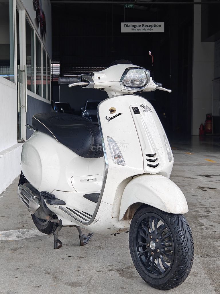 Vespa Sprint S125 ĐKLĐ 2019 CC sẵn sang tên 39,5TR. Mua bán Xe máy tại Quận Hai Bà Trưng Hà Nội được đăng bởi hoàng Sơn hình 8