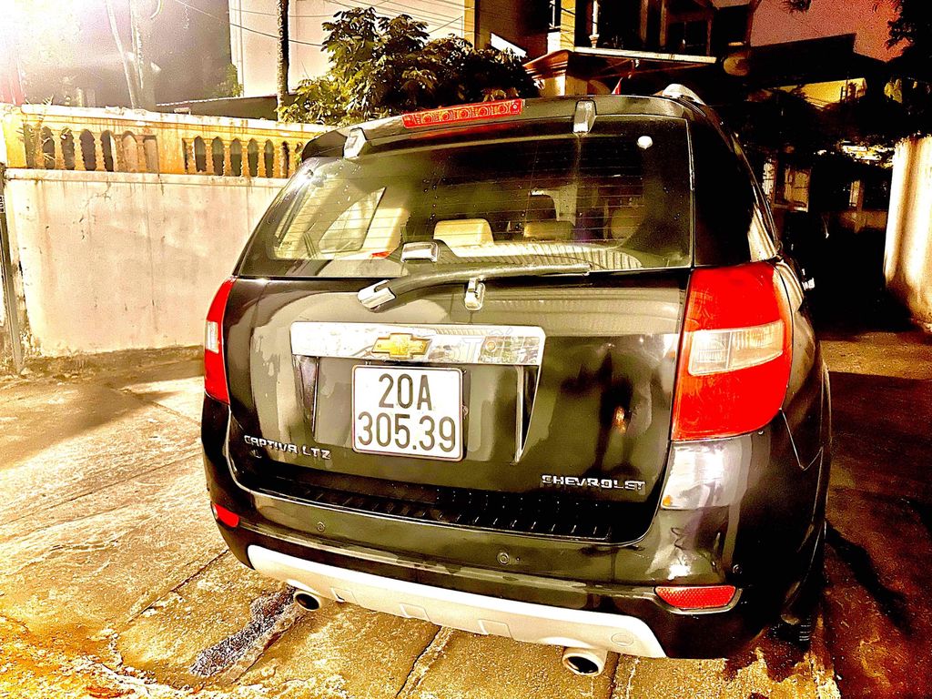 Chevrolet Captiva 2009 LTZ 7 chỗ Đen. Mua bán Ô tô tại Thành phố Thái Nguyên Thái Nguyên được đăng bởi Long hình 4