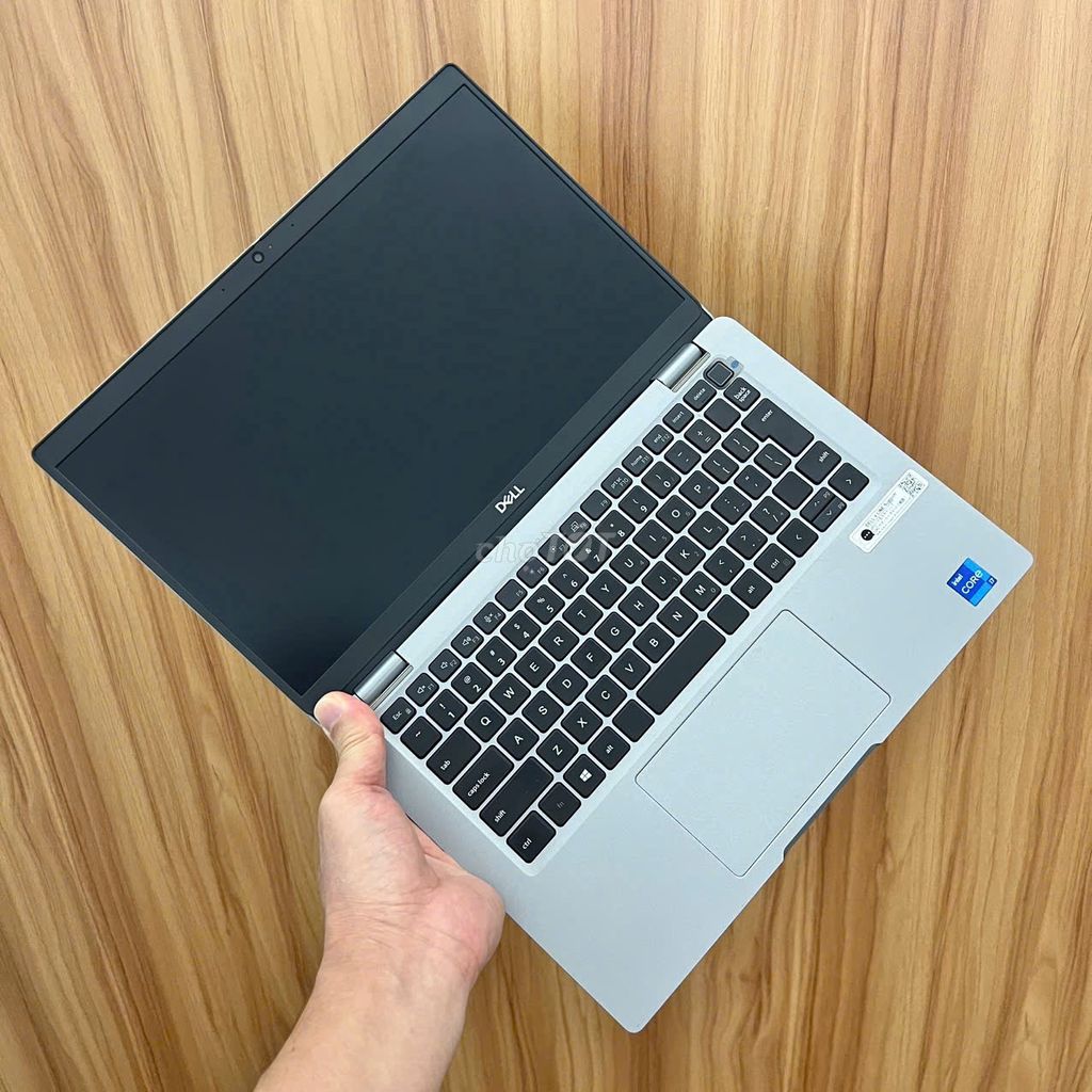 Dell Latitude 5330 i7-1265U / 16GB/256GB đẹp keng. Mua bán Laptop tại Thành phố Buôn Ma Thuột Đắk Lắk được đăng bởi Vi Tính Gia Lâm hình 1
