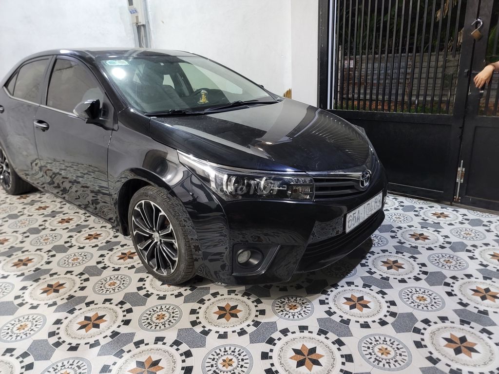 Toyota Corolla Altis 2017 2.0V - 66000 km. Mua bán Ô tô tại Quận Ninh Kiều Cần Thơ được đăng bởi Hải hình 2