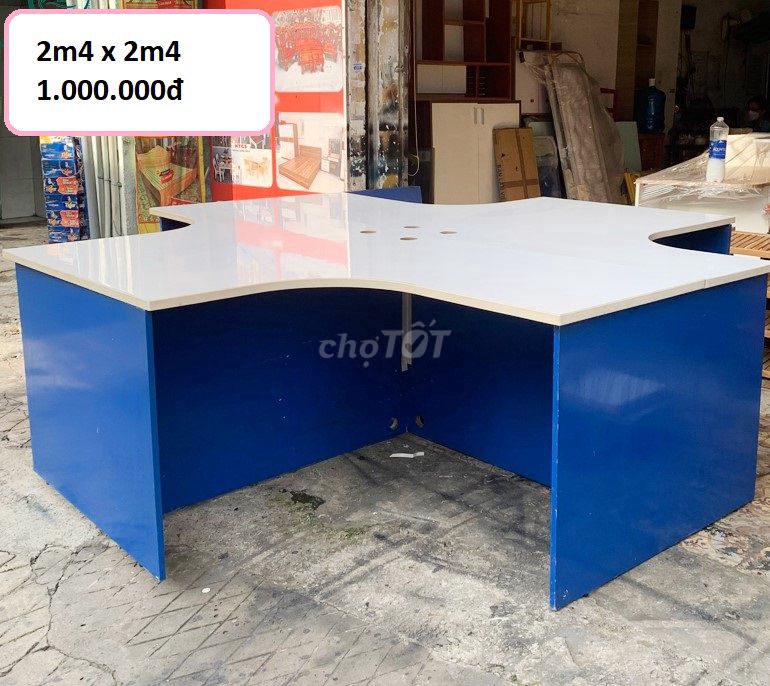 Bàn làm việc thiết kế độc đáo thanh lý. Mua bán Đồ dùng văn phòng tại Quận Phú Nhuận Tp Hồ Chí Minh được đăng bởi Nội Thất Thanh Lý Online  hình 3