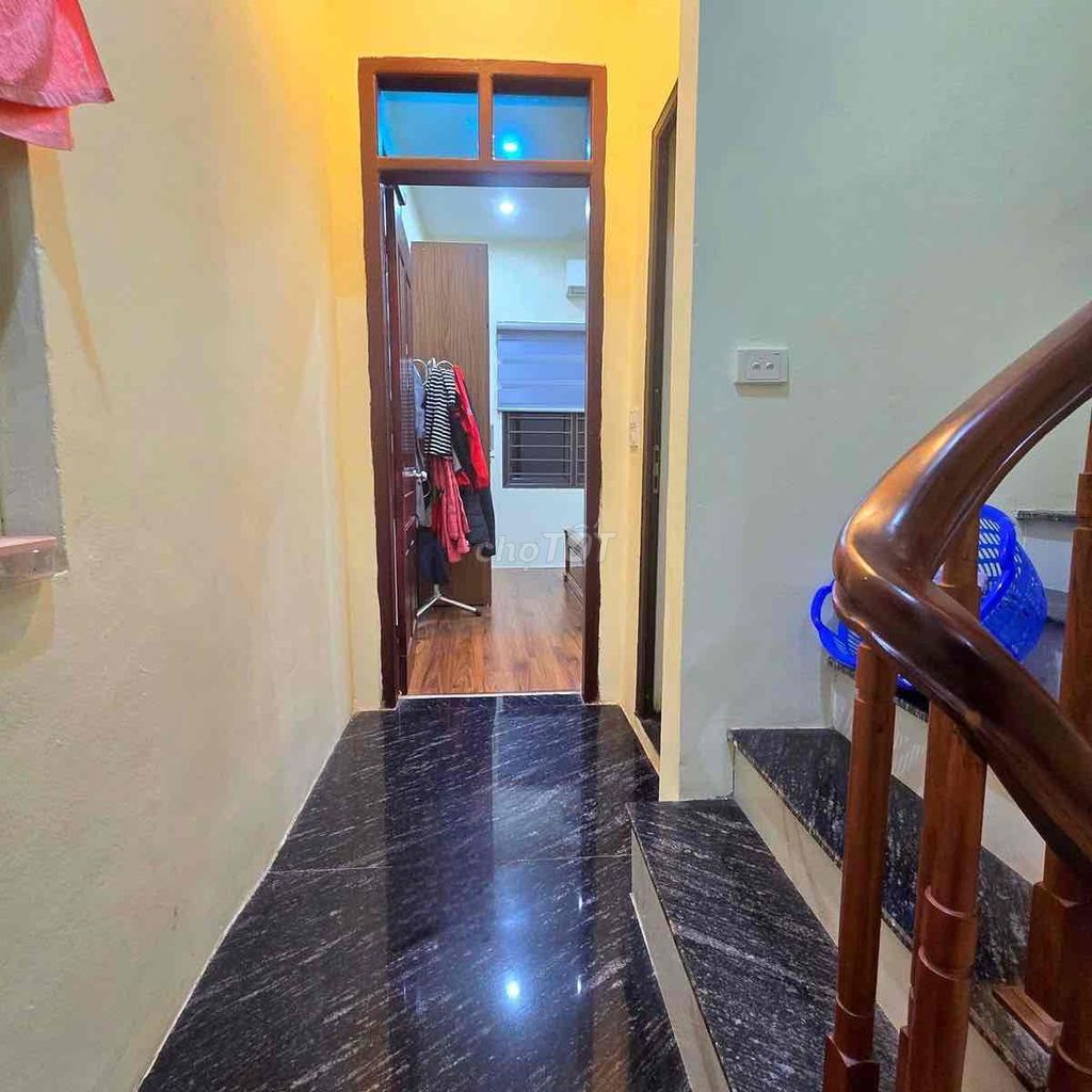 BÁN NHÀ CỔ NHUẾ – LÔ GÓC 3 THOÁNG – Ô TÔ 5 TẠ QUAY ĐẦU TRƯỚC CỬA. Mua bán nhà ở tại Quận Bắc Từ Liêm Hà Nội được đăng bởi Hoài Thu  hình 2