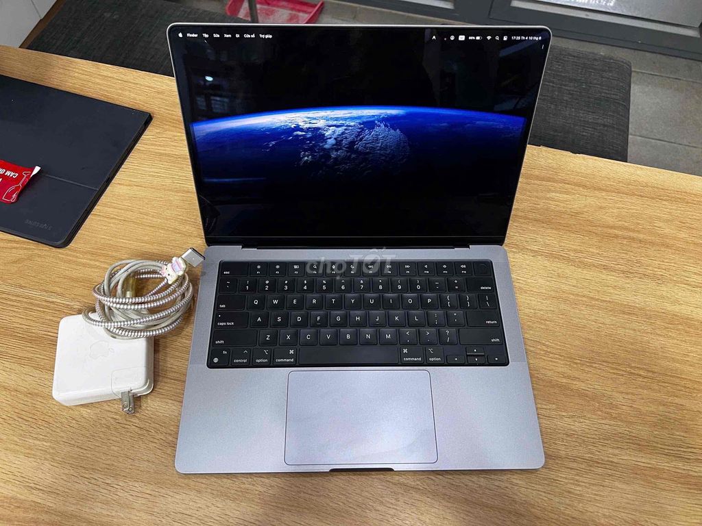 Apple MacBook Pro M1 14 inch 16GB/512GB. Mua bán Laptop tại Quận 12 Tp Hồ Chí Minh được đăng bởi Kim Long Mobile hàng thanh lý hình 1