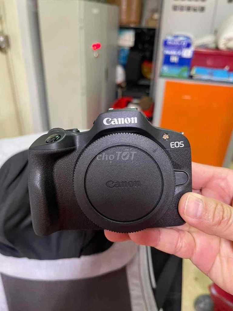 Canon EOS R100 New 100%(Chính hãng LBM)