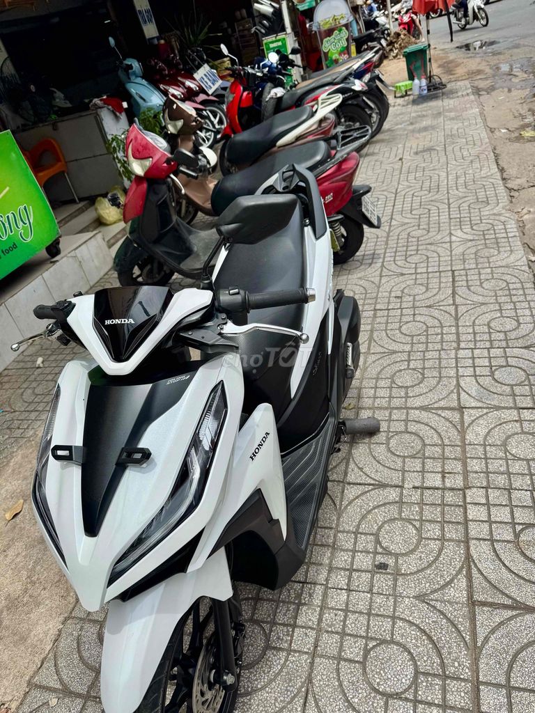 ✳️✳️ Vario 125 trắng đen 2021 xe đẹp có trả góp. Mua bán Xe máy tại Thành phố Biên Hòa Đồng Nai được đăng bởi XE MÁY CŨ THÀNH MỸ  hình 2