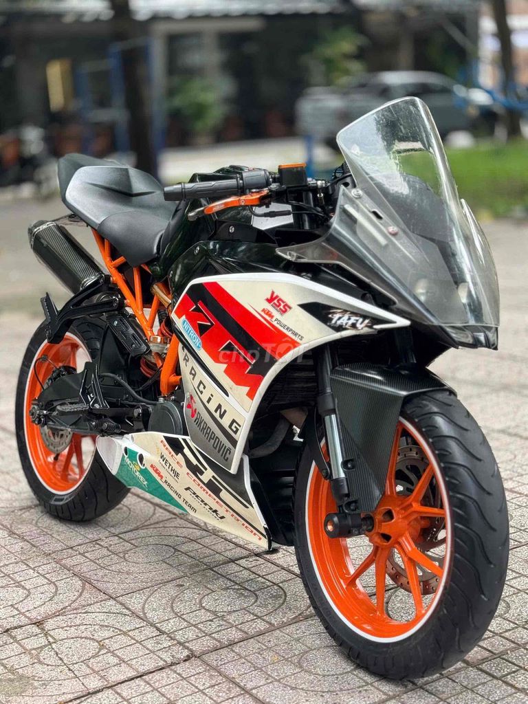 KTM RC250 ABS 2018 Черный, оранжевый, белый 30000 км