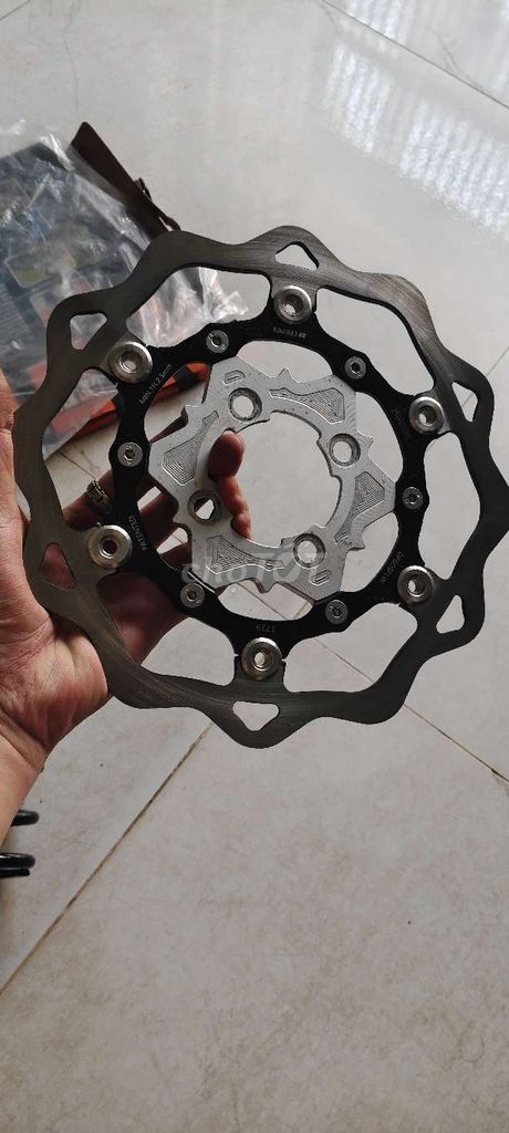 đĩa ktm pass 260mm. Mua bán Phụ tùng xe tại Huyện Bình Chánh Tp Hồ Chí Minh được đăng bởi Bảo hình 4