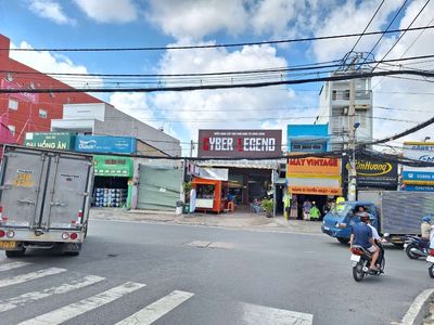 Mặt bằng kinh doanh đường Tô Ngọc Vân, gần chợ Thủ Đức, 549 Tam Phú