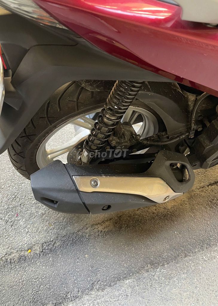Honda SH 125CBS đời 2018 đỏ đen XE ZIN. Mua bán Xe máy tại Quận Đống Đa Hà Nội được đăng bởi Nguyễn Thái hình 6