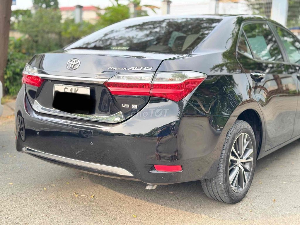Toyota Altis sx 2018 1.8G  full Đen siêu mới!. Mua bán Ô tô tại Thành phố Thủ Đức Tp Hồ Chí Minh được đăng bởi Mr Đức hình 6