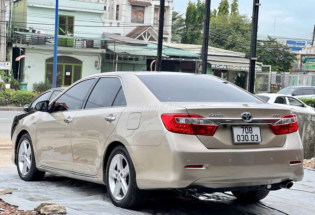 Toyota camry 2.5Q đời 2014. Mua bán Ô tô tại Thành phố Vũng Tàu Bà Rịa - Vũng Tàu được đăng bởi Quốc việt  hình 4