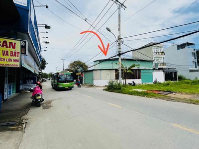 Xưởng góc 2 mặt tiền đường thạnh xuân 52. Mua bán văn phòng, mặt bằng kinh doanh tại Quận 12 Tp Hồ Chí Minh được đăng bởi Trung