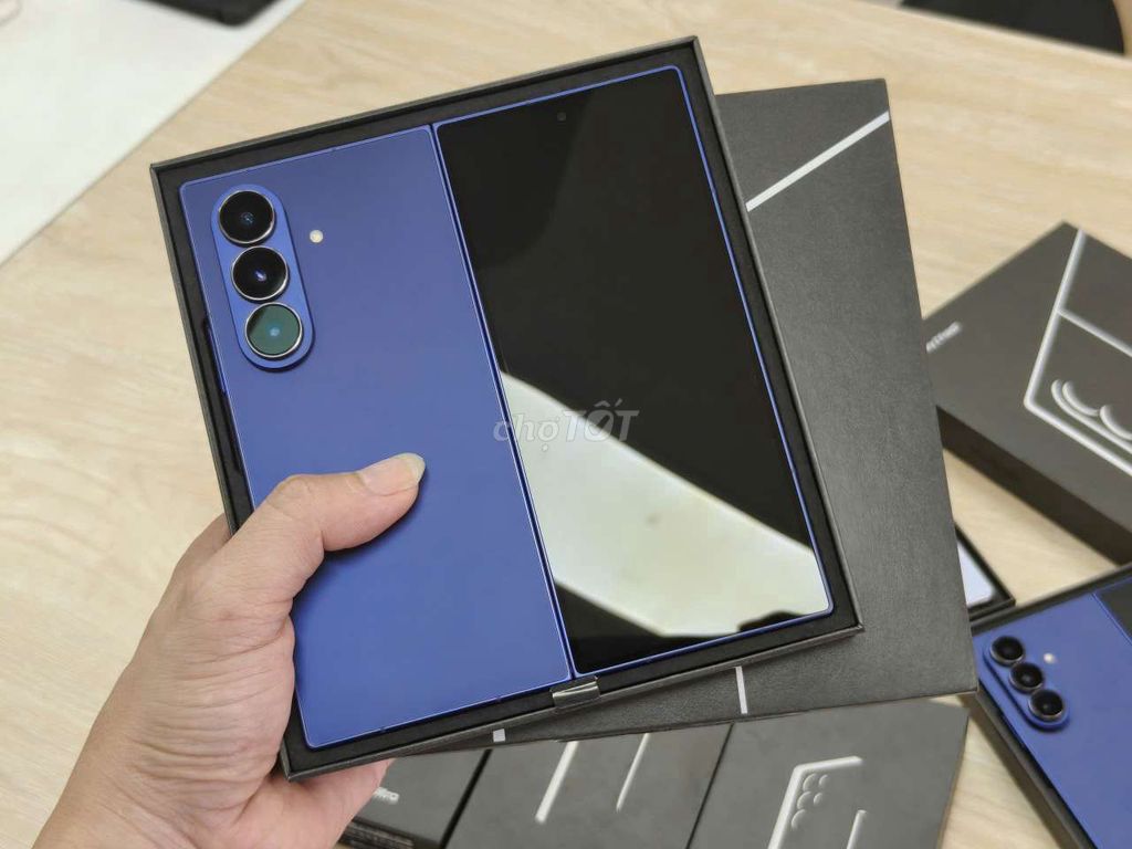Samsung Z Fold7 5G 256GB Xanh 99% Keng bh t7/2026.. Mua bán Điện thoại tại Quận Đống Đa Hà Nội được đăng bởi HƯNG PHÁT Mobile hình 1