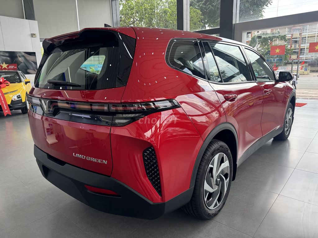 LlMO GREEN, 7 chỗ, có SẴN XE, xuất hoá đơn liền. Mua bán Ô tô tại Quận Bình Tân Tp Hồ Chí Minh được đăng bởi VÕ LONG HẢI VinFast Chevrolet hình 7