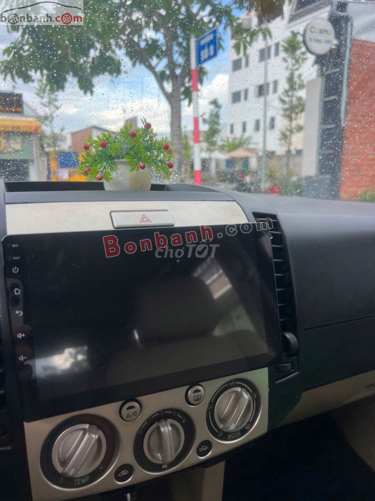 Ford Everest 2.5L 4x2 MT 2011 - 285 Triệu. Mua bán Ô tô tại Quận 7 Tp Hồ Chí Minh được đăng bởi Dượng Năm Hữu hình 3