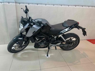 KTM Duke 200 màu Đen. Mua bán Xe máy tại Quận 1 Tp Hồ Chí Minh được đăng bởi Duy