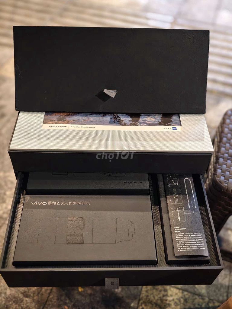 Ống kính Vivo x200 Ultra Đen. Mua bán Máy ảnh, Máy quay tại Quận 1 Tp Hồ Chí Minh được đăng bởi Sofa Ve Sinh hình 1